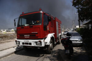 Φωτιά τώρα στον Ασπρόπυργο &#8211; Σε χαμηλή βλάστηση