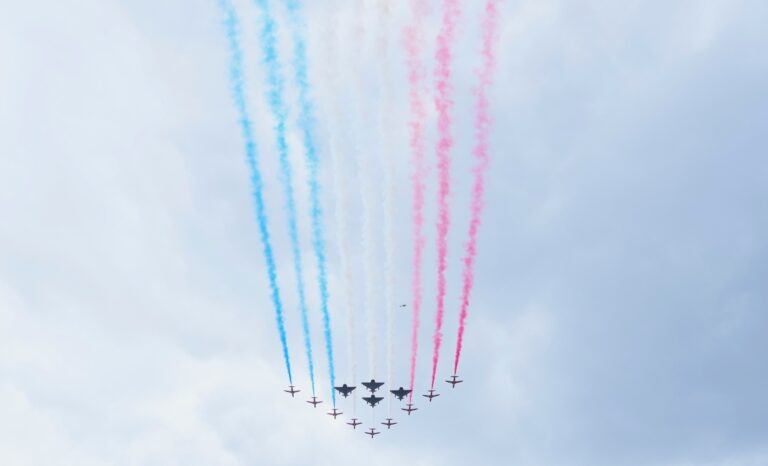 Κρήτη: Eντυπωσιακά Red Arrows της Βρετανικής Αεροπορίας