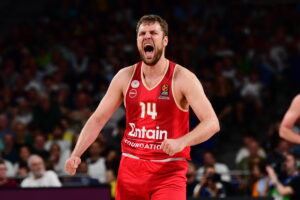 Σάσα Βεζένκοφ: MVP των πλέι οφ της Euroleague