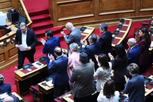 ΣΥΡΙΖΑ: Μάχη τριών στελεχών να μην μπει ο Μητσοτάκης στο κάδρο της πρότασης προανακριτικής