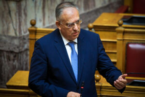 Θεοδωρικάκος: «Οι πολυεθνικές μού είπαν &#8220;πουλάμε τόσο ακριβά, όσο αντέχουν να αγοράζουν οι Έλληνες&#8221;»