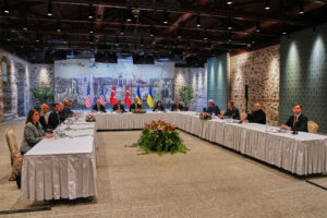 Κωνσταντινούπολη: Απευθείας συνομιλίες Ρωσίας &#8211; Ουκρανίας με τουρκική παρουσία