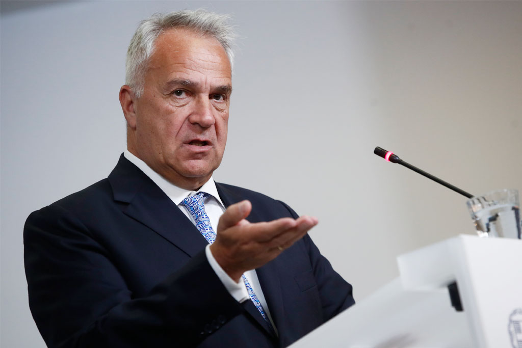 Ο Βορίδης ποινικοποιεί τη φτώχεια: «Δεν μπορεί να αποτελέσει λόγο νόμιμης μετανάστευσης η οικονομική ανάγκη»