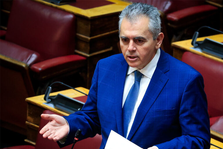 Μάξιμος Χαρακόπουλος στο Documento: «Για το μήνυμα δεν φταίει ο αγγελιοφόρος»