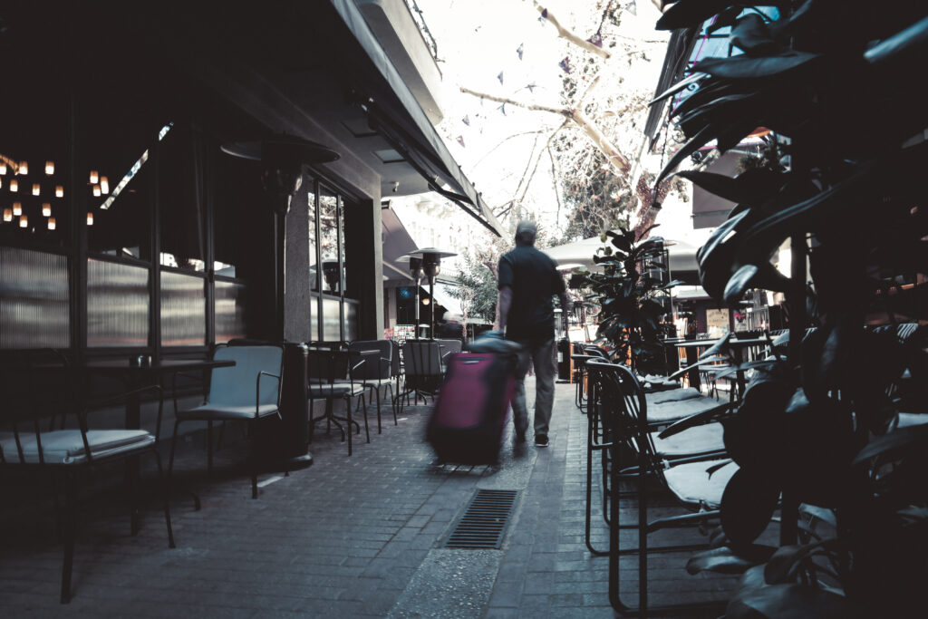 Επαγγελματικό Επιμελητήριο: Αθέμιτος ανταγωνισμός τα αυθαίρετα τραπεζοκαθίσματα