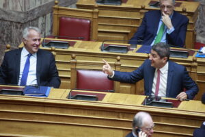 Βουλή: Προάγγελος πρότασης Προανακριτικής από ΠΑΣΟΚ για το σκάνδαλο του ΟΠΕΚΕΠΕ