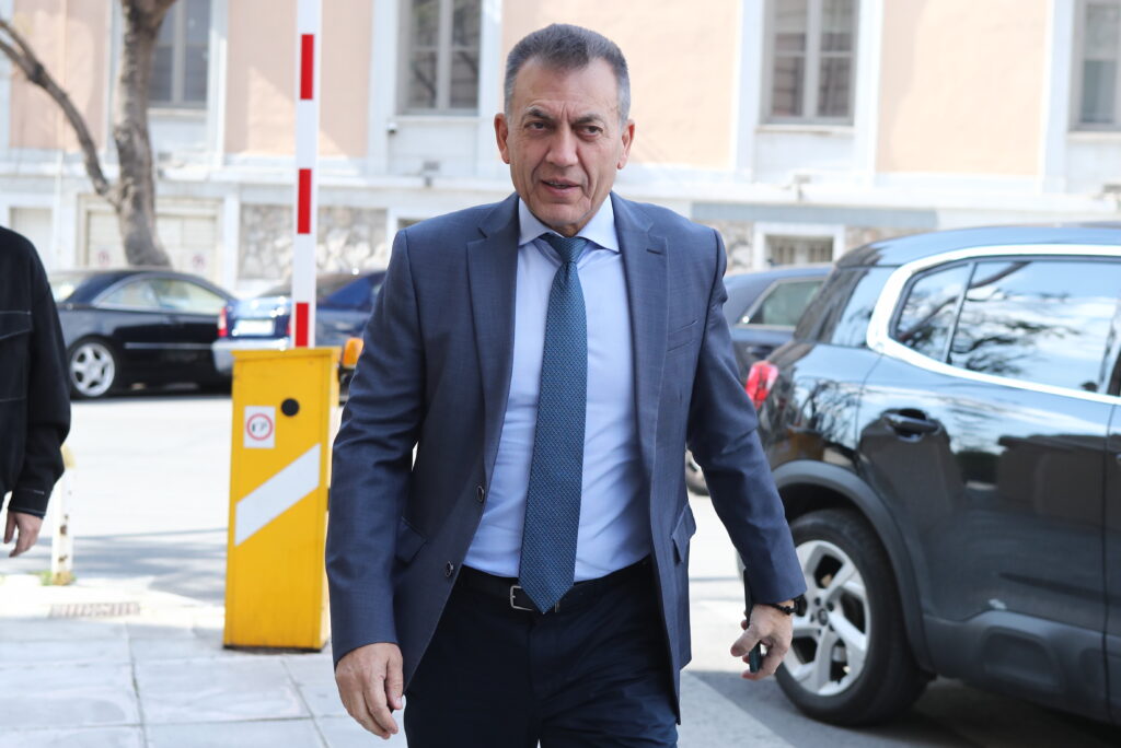 Βρούτσης: Ο Γιαννακόπουλος «δηλώνει ότι θα έρθει» στο ραντεβού