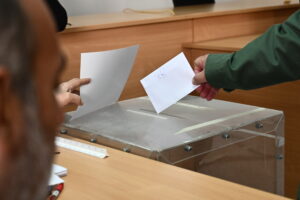 ΣΥΡΙΖΑ: Καταγγελίες για «τρύπες» στο αδιάβλητο των εκλογών νέας ΚΕ &#8211; Αντιδράσεις για την ηλεκτρονική ψηφοφορία