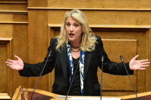 Δούρου για την αθωωτική απόφαση για το Μάτι: «Με κατέστησαν κατηγορουμένη με ένα ψέμα»