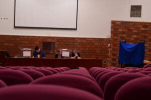Ατομική φυγή ή συλλογικός αγώνας για τους νέους πτυχιούχους;