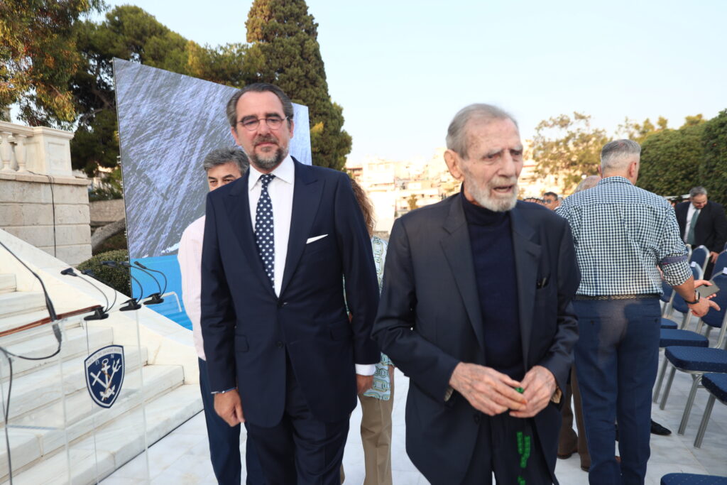 Κίνημα Ναυτικού: Ο Ντε Γκρες στη Ναυτικών Δοκίμων – Από το «Βέλος» του Παππά στο παραμύθι των Γλύξμπουργκ