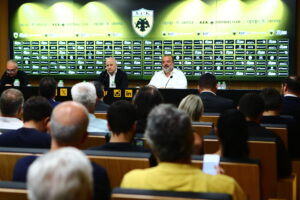 Ηλιόπουλος: «Δεν θα αφήσω κανέναν να αποσυντονίσει την ομάδα»