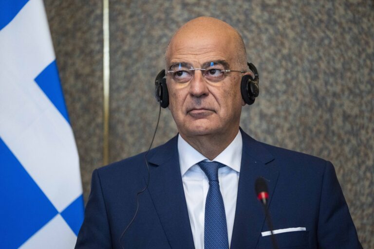 Αναβρασμός στο στράτευμα με τις έκτακτες μεταθέσεις – Οι ευθύνες Δένδια δεν κρύβονται