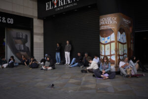 Ισπανία: Εξηγήσεις για το τεράστιο μπλακάουτ της 28ης Απριλίου δίνει μία έκθεση που παρουσίασε η κυβέρνηση