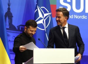 Προσκεκλημένη στη Σύνοδο του ΝΑΤΟ η Ουκρανία
