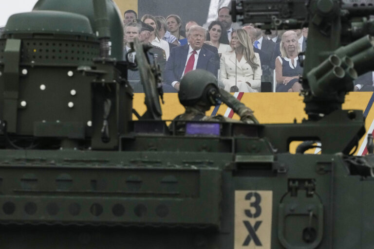 Politico: Τι θα συμβεί αν οι ΗΠΑ βομβαρδίσουν το Ιράν; – Τα πιθανά σενάρια