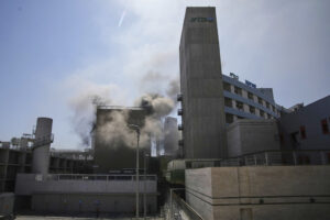 Σύγκρουση Ισραήλ &#8211; Ιράν: Σε ετοιμότητα 7 σχολεία στη Λάρνακα για το ενδεχόμενο υποδοχής ξένων υπηκόων