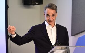 Μητσοτάκης: Ονειρεύεται καθεστώς&#8230; χούντας στα πανεπιστήμια &#8211; Μέτρα «θωράκισης» κατά φοιτητικού κινήματος