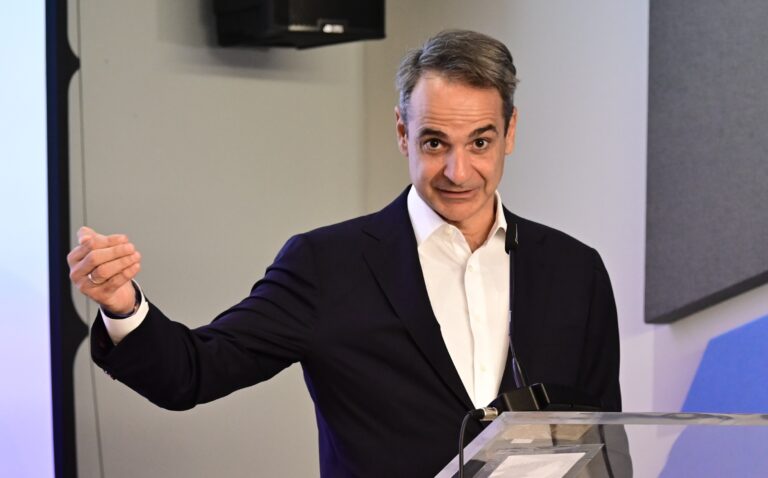 Μητσοτάκης: Ονειρεύεται καθεστώς… χούντας στα πανεπιστήμια – Μέτρα «θωράκισης» κατά φοιτητικού κινήματος