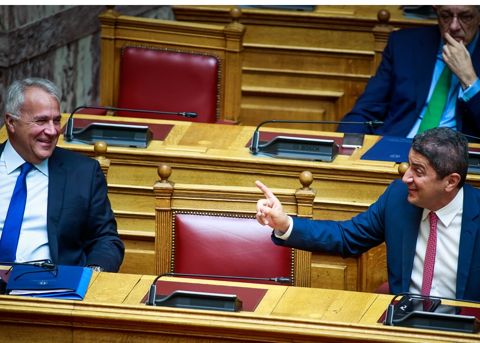 «Τώρα; Τι γίνεται τώρα;»