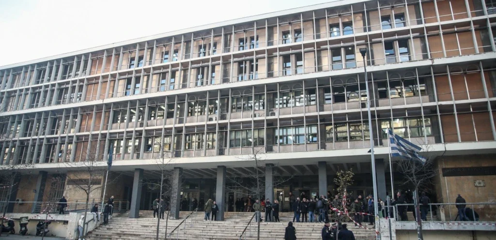 Θεσσαλονίκη: Αθωώθηκαν υπάλληλος και συνδικαλιστής που καταγγέλθηκαν για εκβιασμό από εργοδότη