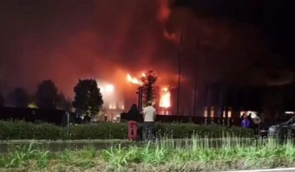 Φωτιά στο προπονητικό κέντρο της Φιορεντίνα – Τέσσερα άτομα στο νοσοκομείο με αναπνευστικά προβλήματα