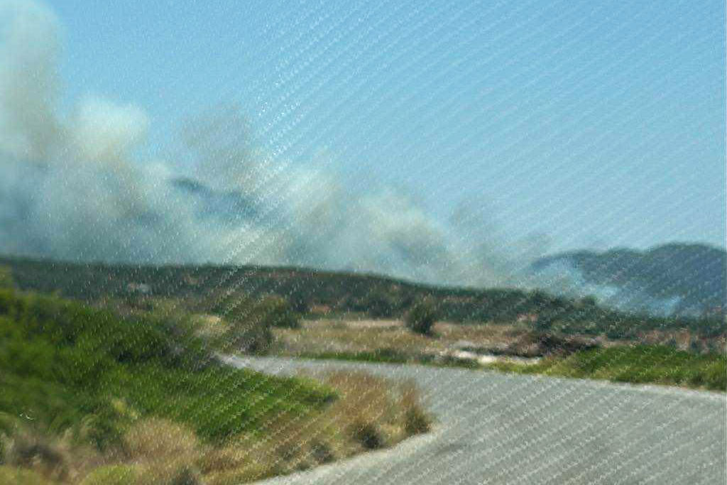 Μεγάλη φωτιά τώρα στον Άγιο Στέφανο Λακωνίας
