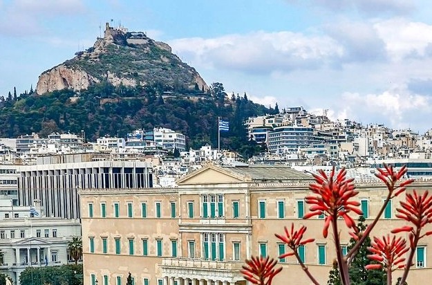 Λυκαβηττός: Κλείνει λόγω του ακραίου κινδύνου πυρκαγιάς