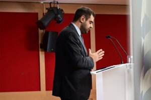 Μαρινάκης: Προκλητικές δηλώσεις με υπονοούμενα μετά την καταγγελία Καρυστιανού &#8211; «Θα θέσω δύο ερωτήματα»