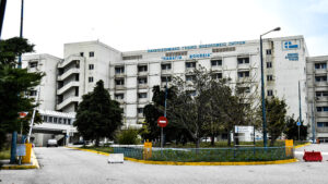 Άραχθος: Διασωληνώθηκαν τα δύο παιδιά &#8211; Οι γιατροί μιλάνε ένα μικρό θαύμα