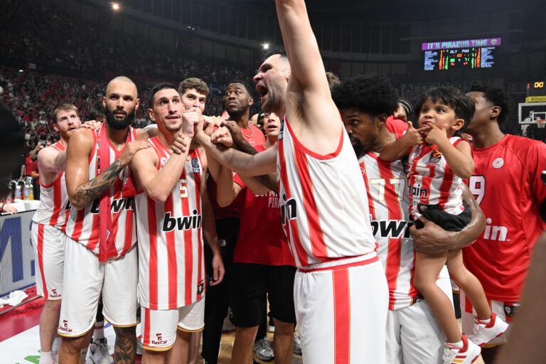 Ολυμπιακός-Παναθηναϊκός 85-71: «Κόκκινη» παράνοια για τον άξιο πρωταθλητή