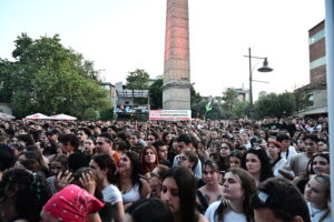 «Ο Παλαιστινιακός λαός δεν είναι μόνος» &#8211;  Μεγάλη αντιπολεμική συναυλία στην Τεχνόπολη (Photo)