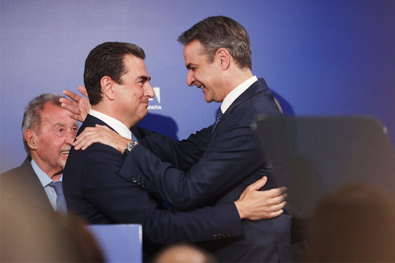 Η «δια βοής» εκλογή Σκρέκα και τα γαλάζια πηγαδάκια
