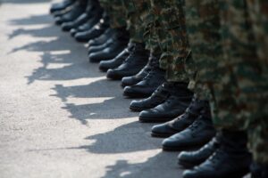 Θάνατος φαντάρου στη Ρω: Στρατιωτικός Εισαγγελέας στο Ηράκλειο &#8211; Αμφισβητεί την εκδοχή της αυτοχειρίας η οικογένεια
