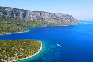Politico: Η Τουρκία διεκδικεί το μισό Αιγαίο