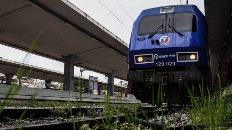 Hellenic Train: Καπνοί μέσα σε βαγόνι λίγο έξω από τη Λιβαδειά – Πανικοβλήθηκαν οι επιβάτες –