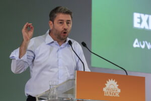 Ανδρουλάκης: «Ο κ. Μητσοτάκης ταυτίστηκε με τις χειρότερες πρακτικές που έφεραν τη χώρα μας στη χρεοκοπία.»
