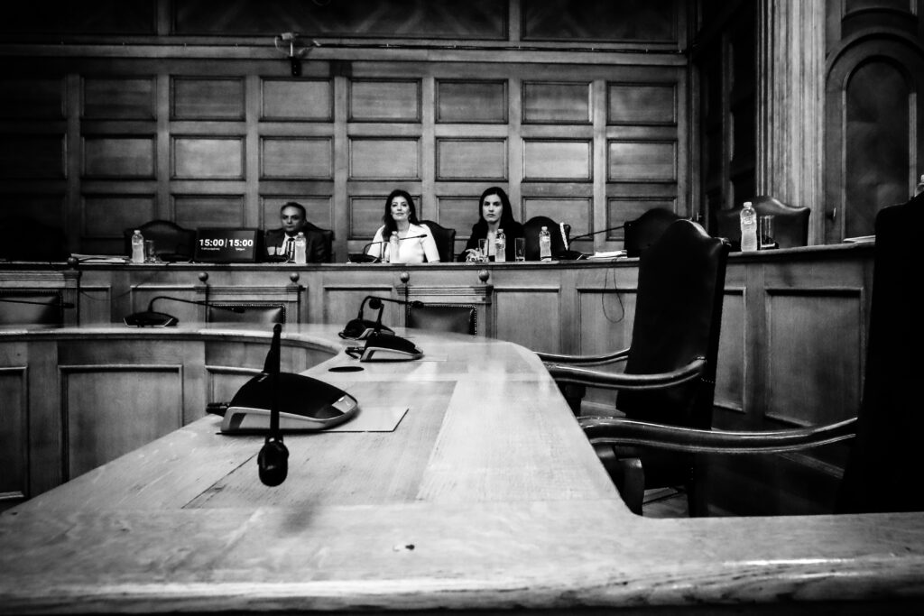Προανακριτική Τέμπη: Έβγαλε την υποχρέωση και ο Καραμανλής με υπόμνημα τριών παραγράφων