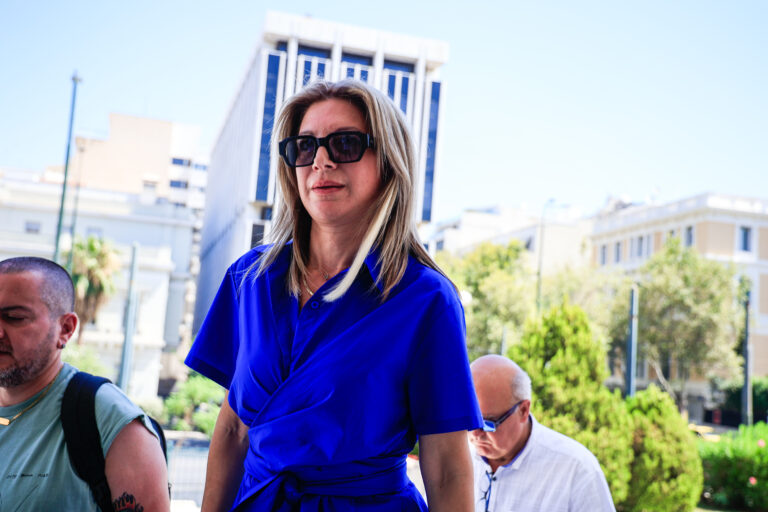 Καρυστιανού: Επίορκοι και αλαζόνες – Η μήνυση δεν αρχειοθετήθηκε όπως ελπίζατε, διαβιβάστηκε στη Βουλή