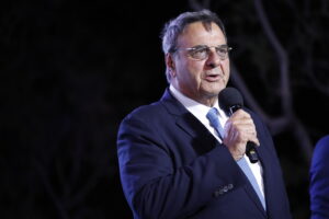 Aντικυβερνητική έκρηξη Κούβελου με αφορμή το πόλο!