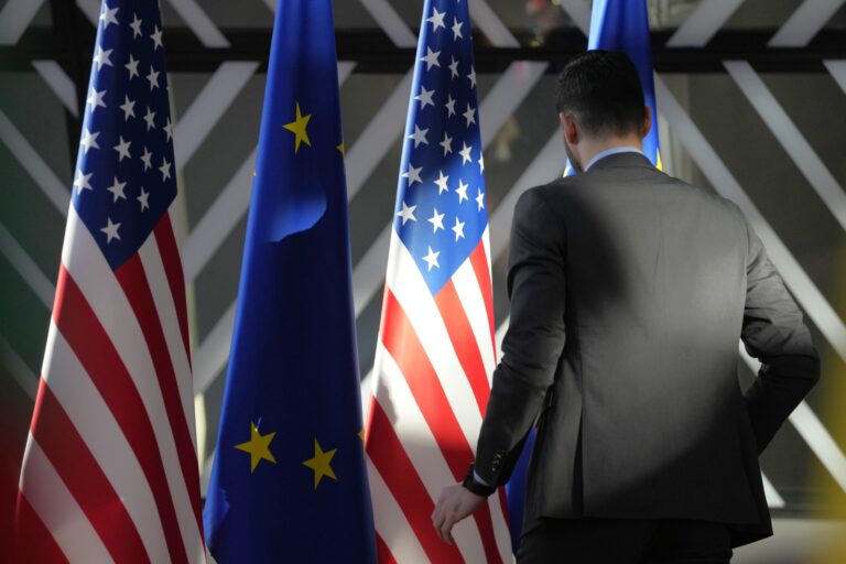 Διστακτική η ΕΕ στους δασμούς του Τραμπ: «Δεν θέλουμε εμπορικό πόλεμο με τις ΗΠΑ»