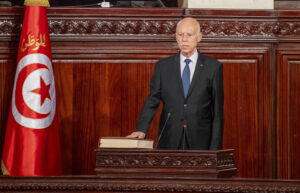 Τυνησία: Φυλάκιση έξι μηνών σε άνδρα που αρνήθηκε να δει τον πρόεδρο στην τηλεόραση