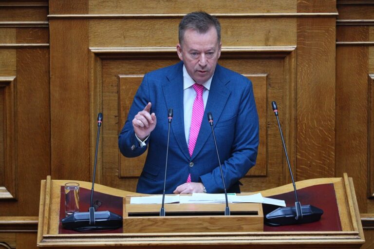 Βασίλης Κόκκαλης για ΟΠΕΚΕΠΕ: Η κυβέρνηση κάνει τον… τροχονόμο – Θα φορτώσει τα σπασμένα στους πολίτες (Video)