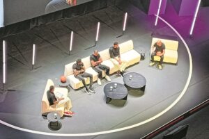 «Όταν μιλάει ο Γκάλης, τον ακούμε σιωπηλοί»: Δωρεάν διδάγματα ζωής από τον «γκάνγκστερ» και τον Αντετοκούνμπο