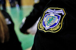 Αστυνομικός του Αλλοδαπών έπαιρνε «γρηγορόσημο» από πρόσφυγες &#8211; Μέχρι και 1.500 ευρώ η τιμή