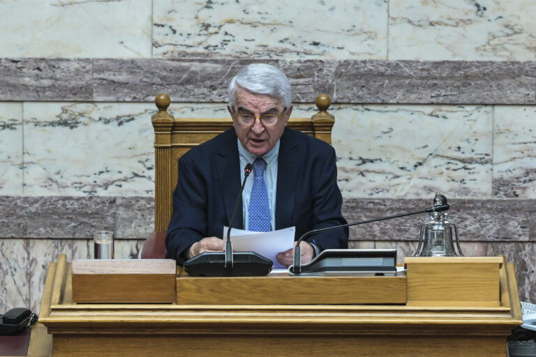 Κίνημα Δημοκρατίας: Η κόρη του Μπούρα απέσυρε την αίτηση πριν αποκαλυφθεί – Άλλη μια ένδειξη συγκάλυψης