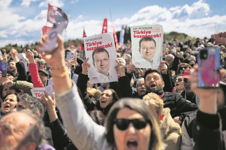 Πώς ο ερντογανισμός «τρώει» τον κεμαλισμό