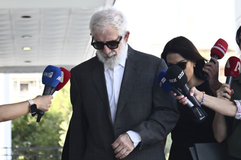 Πέτρος Φιλιππίδης: Ποινή φυλάκισης 3 ετών με αναστολή για τις δύο απόπειρες βιασμού