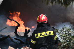 Φωτιά τώρα στην Αιτωλοακαρνανία
