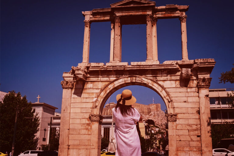Καιρός: Καύσωνας προ των πυλών – «40άρια από Δευτέρα, 30άρια ακόμα και μέσα στη νύχτα» (LIVE)
